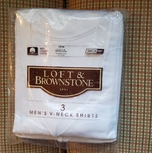 NWT White v-neck 3 pack undershirts